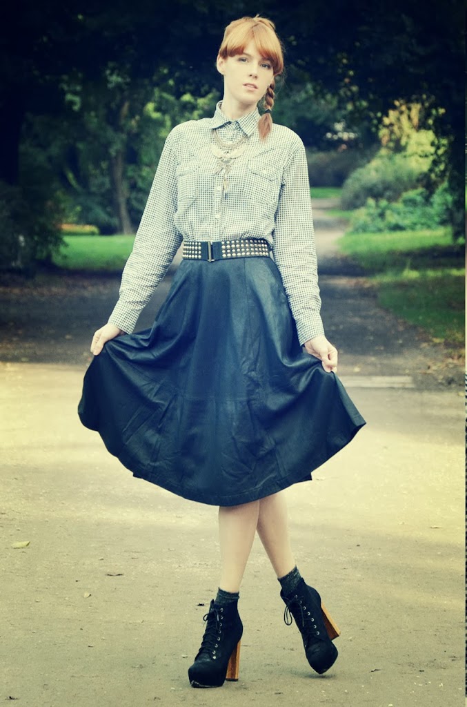 Outfit: Midi Leather Skirt und fucking Schreibblockade - Vicky Wanka ...