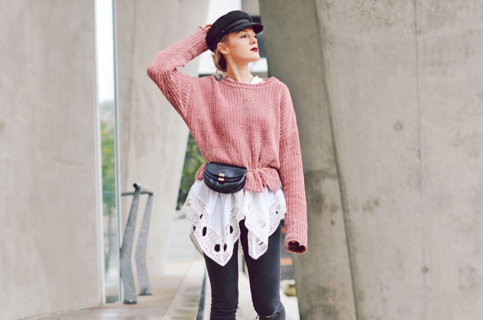 chloé handbag, beltbag, pink knitted pullover